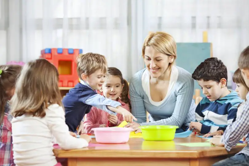 CAP petite enfance AEPE déroulement et débouchés