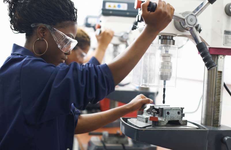 Une formation professionnelle avec un diplôme