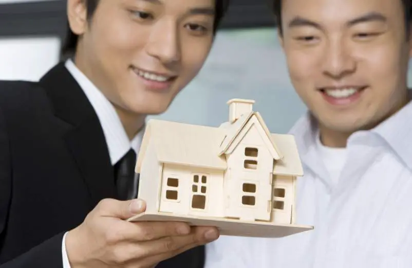 Faire estimer sa maison sans la vendre par un agent immobilier