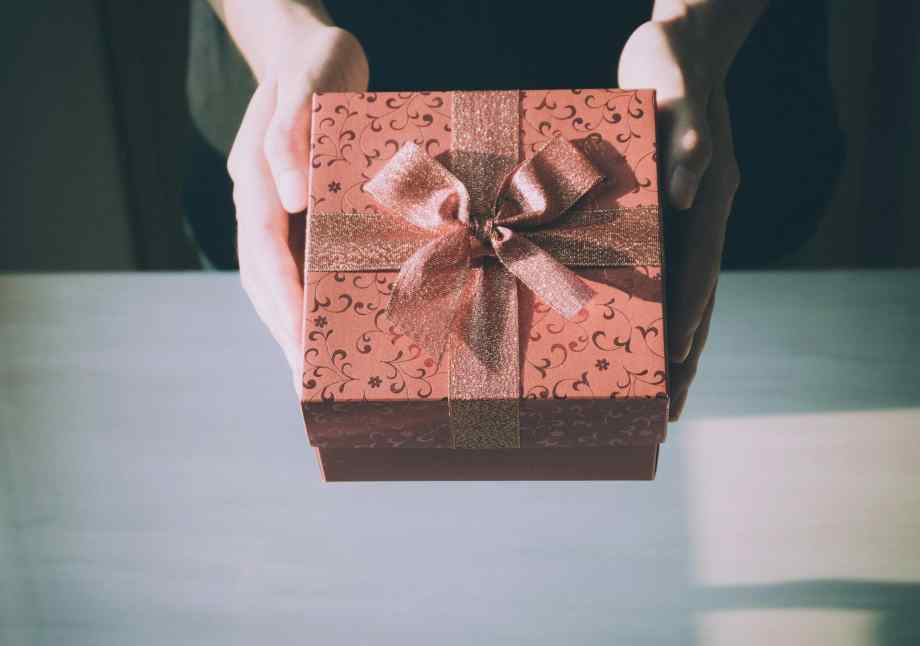 Offrir une expérience inoubliable comme cadeaux d'anniversaire d'une femme pour ses 50 ans