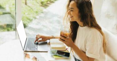 Découvrez les meilleurs sites pour gagner de l'argent sur internet en travaillant