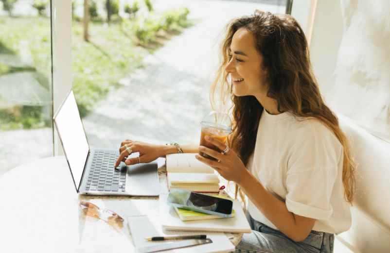 Découvrez les meilleurs sites pour gagner de l'argent sur internet en travaillant
