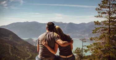 Signe astrologique et compatibilité amoureuse : les couples à éviter (ou à tenter)