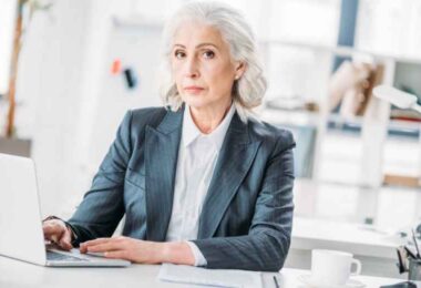 Combien d'heures peut-on travailler lorsqu'on est en retraite : ce que dit la loi