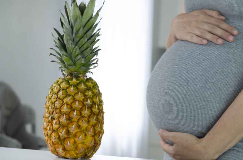 L'ananas, un fruit à consommer avec modération durant la grossesse