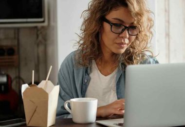 Comment obtenir un acte de naissance pour un étranger ?-EVISE