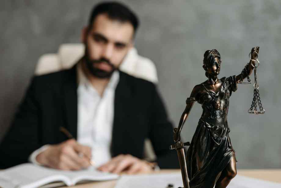 Les aspects juridiques de la procédure de divorce-EVISE
