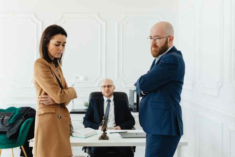 Quelles conséquences y a-t-il pour celui qui demande le divorce ?-EVISE